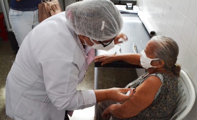 Vacinação contra gripe será lançada no Dispensário Santana na segunda-feira