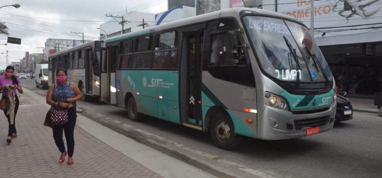 Após greve, ônibus da Rosa voltam a circular em Feira de Santana