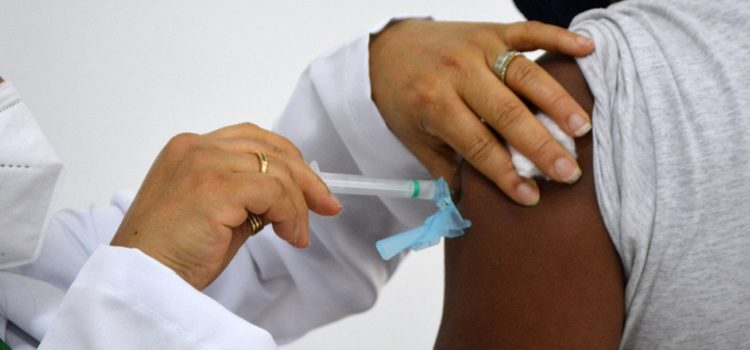Crianças de 7 anos sem comorbidade começam a ser vacinadas neste sábado na UniFTC