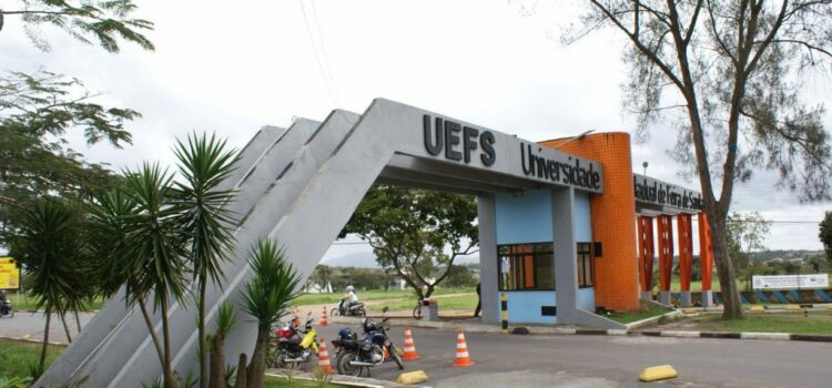 Uefs afasta vigilantes das atividades no campus e instaurará sindicância para apurar denúncias de agressão, homofobia e racismo contra estudante