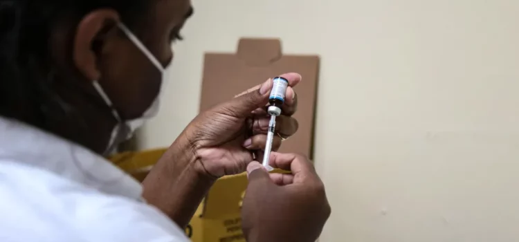 Confira estratégia de vacinação contra Covid-19 em Salvador