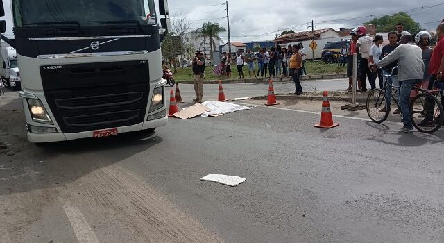 Mulher morre em acidente na Avenida Eduardo Fróes da Mota no bairro Sobradinho