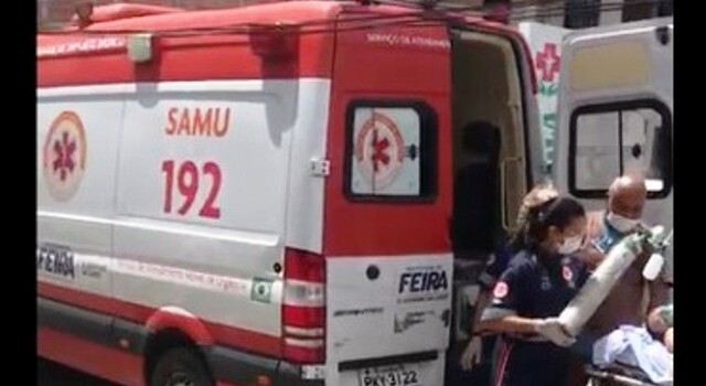 Idosa morre após Ambulância da Samu quebrar durante transferência em Feira de Santana
