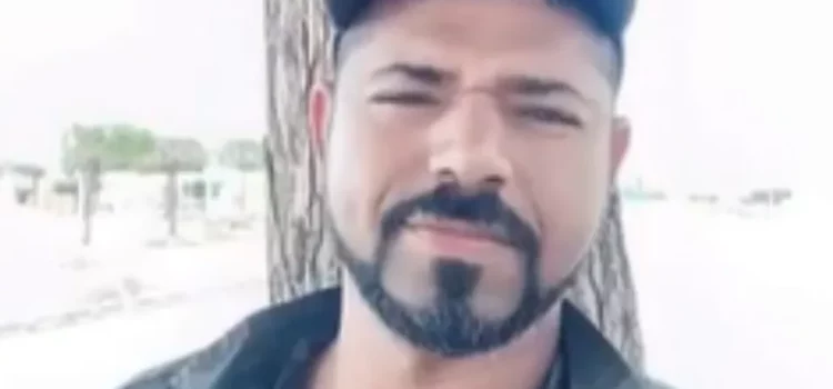 Corpo de radialista que se afogou em rio na BA é levado para sepultamento em Pernambuco