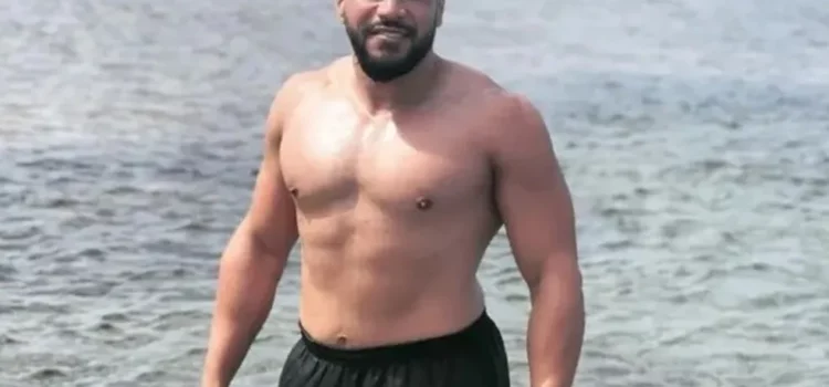 Corpo de turista de Goiás que desapareceu em mar na Bahia após tentar resgatar filho de afogamento é encontrado