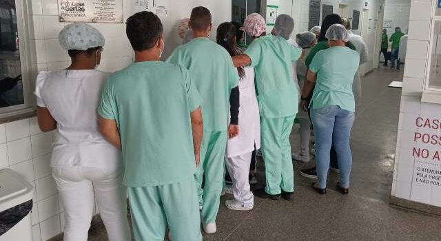 Prefeito diz que foco deve ser os pacientes e não quem está com salário em atraso