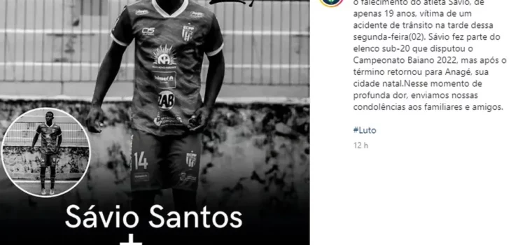 Jogador de futebol morre após bater motocicleta em caminhão na Bahia