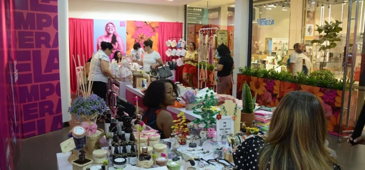 Feira de Santana tem rodas de conversa, palestras e exposições para celebrar o mês da mulher; confira programação especial