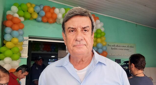 Prefeito diz que está reforçando ações de segurança nas escolas e classifica ameaças como ‘terrorismo’