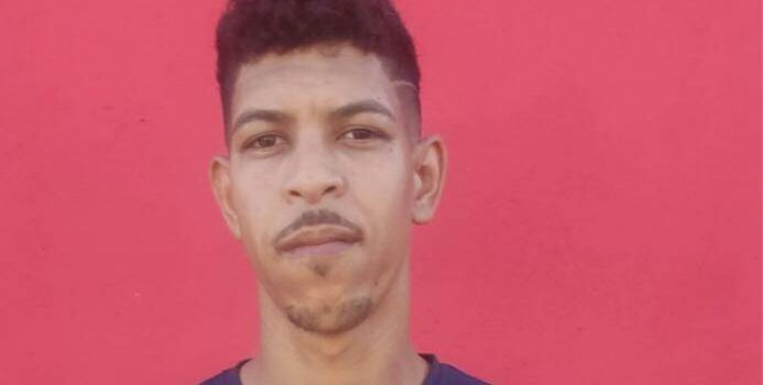 Motorista por aplicativo é assassinado em posto de combustíveis na Avenida João Durval