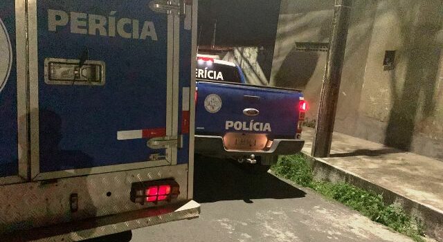 Homem é assassinado a tiros no bairro Olhos D’Água