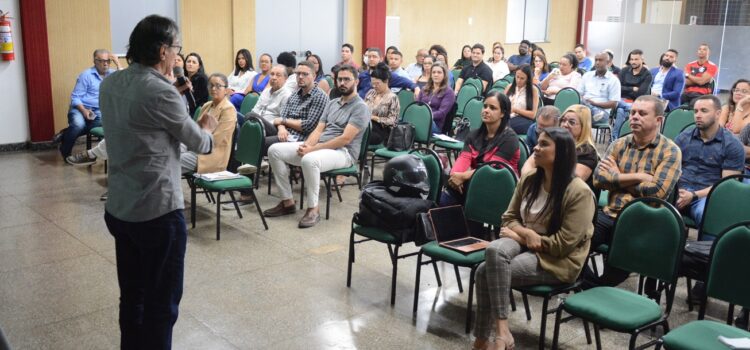 Prefeitura atualiza profissionais para elaboração do Plano de Contratações Anual