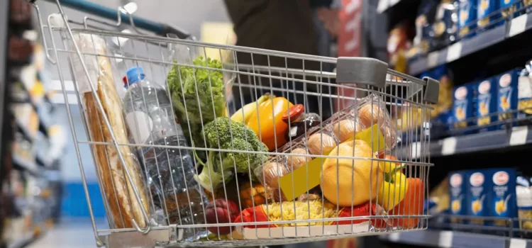 Feira de varejo de alimentos é realizada em Salvador; inscrições são gratuitas