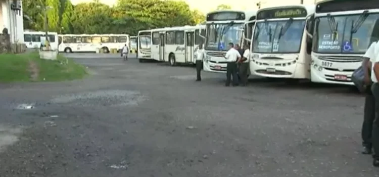 Rodoviários de empresas da Região Metropolitana de Salvador decretam greve nesta segunda