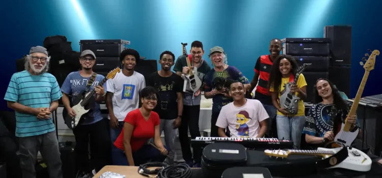 Escola Irmãos Macedo oferece vagas para cursos gratuitos de instrumentos musicais em Salvador; veja como se inscrever