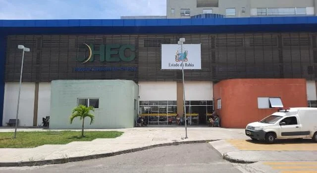 Criança de 6 anos é atingida por bala perdida durante homicídio no bairro Asa Branca