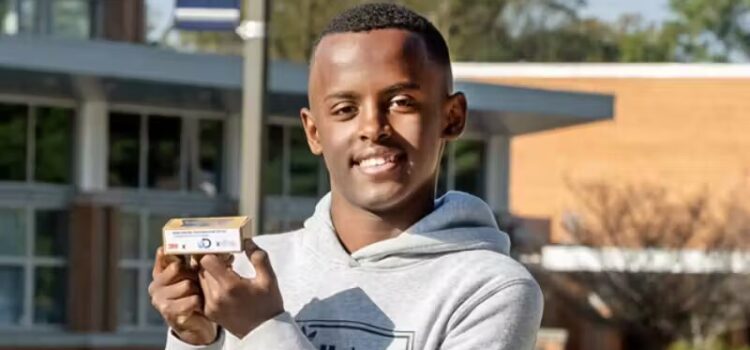 Jovem cria sabonete para tratar câncer de pele e é premiado