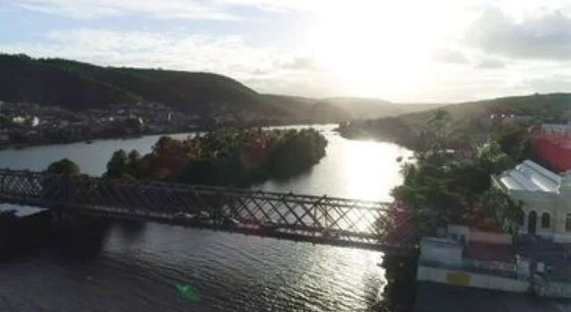 Prefeitos e órgãos ambientais debatem problemas do lago de Pedra do Cavalo