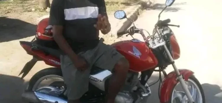 Homem é preso suspeito matar amigo a facadas após discussão no interior da Bahia