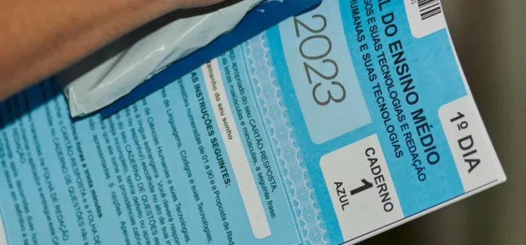 Enem: 28,5% faltaram no 1º dia de provas na Bahia; ausentes por logística ou doença têm direito à reaplicação