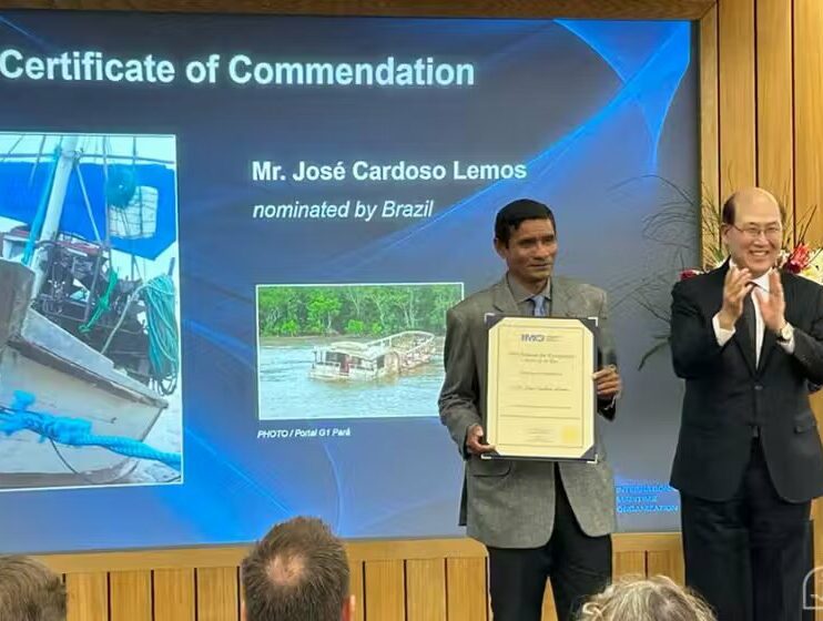 Londres dá prêmio a pescador herói brasileiro que resgatou 35 no naufrágio no PA