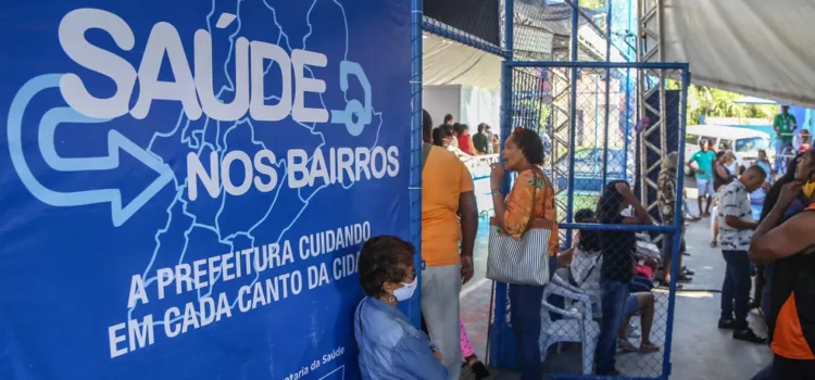 Programa oferece serviços gratuitos de saúde no bairro de São Caetano, em Salvador