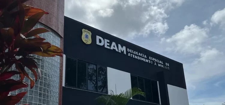 Mulher pula de carro para fugir de tentativa de abuso sexual de motorista por aplicativo na Bahia
