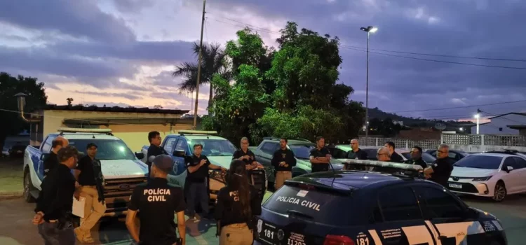 Operação policial prende mais de 200 pessoas por tráfico de drogas e homicídios em um único dia na BA