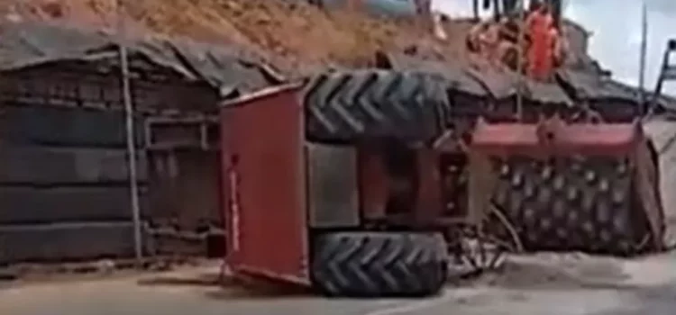 Trator cai em cima de trabalhador e homem fica com perna ferida na Bahia
