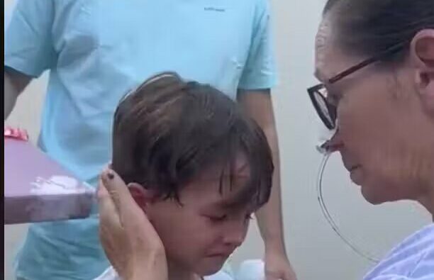 Netinho visita avó com câncer, se emociona e faz web chorar junto
