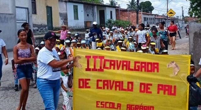 Cavalgada infantil é realizada no distrito de Ipuaçu