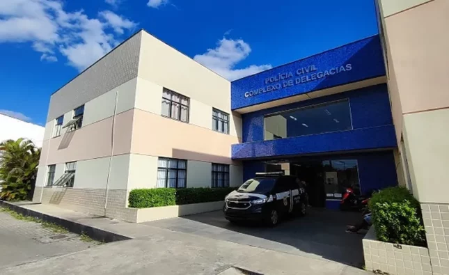 Homem é morto a tiros na frente do filho de oito anos na Bahia