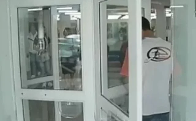 Lei municipal dispensa revista para usuários de marca-passo em Feira de Santana