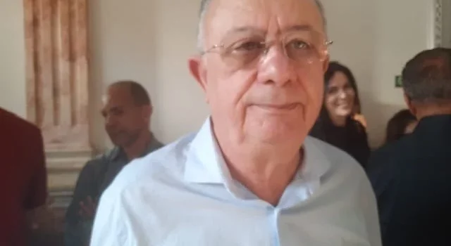 CPI convoca Ex-Prefeito José Ronaldo para depor sobre supostas irregularidades no Shopping Popular
