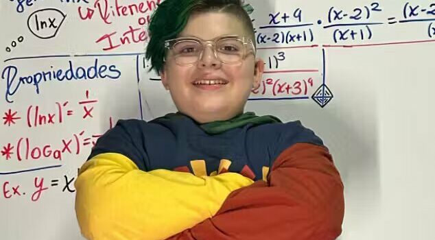 Mini gênio de 10 anos é aprovado em vestibular pela segunda vez