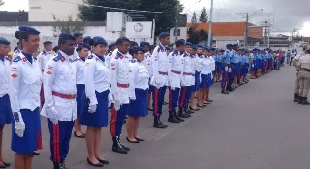 Começam nesta quarta (3) as inscrições para o sorteio de vagas do Colégio da Polícia Militar
