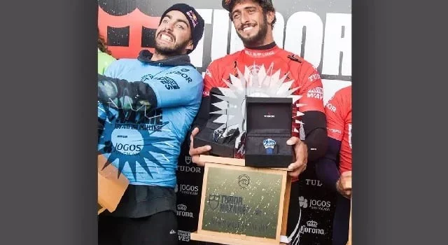 Scooby e Chumbinho vencem competição de ondas gigantes em Nazaré