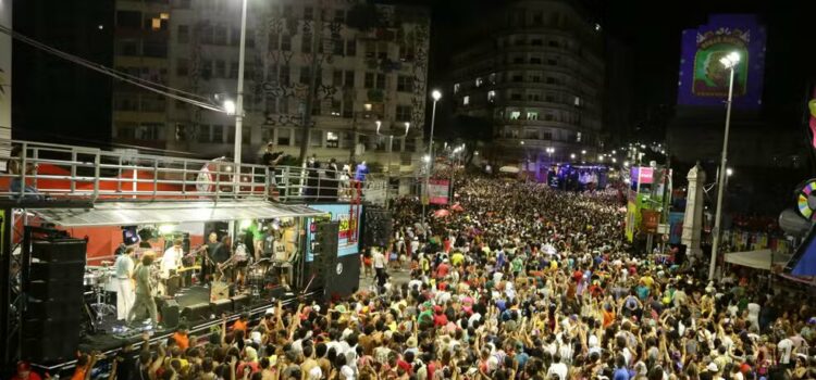 Confira lista de atrações e ordem dos desfiles no circuito Batatinha durante o Carnaval de Salvador