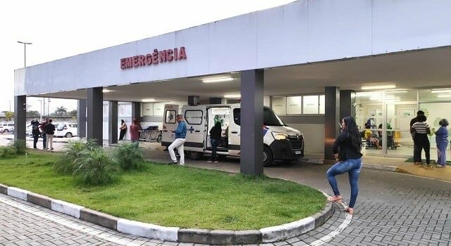Vítima de tiros de 34 anos morre no Hospital Geral Clériston Andrade
