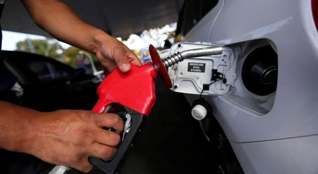 Com novo ICMS, preço da gasolina e do diesel sobem nesta quinta (1º)