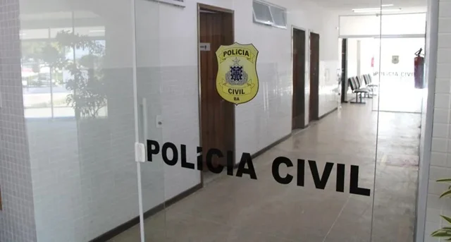 Vídeo mostra momento em que mulher é agredida por homem na BA