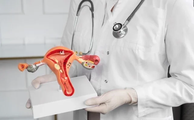 Informação e diagnóstico precoce reduzem riscos de complicações da endometriose