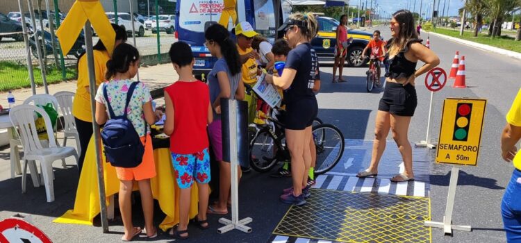 Edição especial do Rua Viva movimenta a Noide Cerqueira em prol do Maio Amarelo