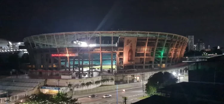 Jovem de 18 anos é baleado após jogo do Bahia em Salvador; suspeito alegou que vítima teria ‘mexido’ com sua companheira
