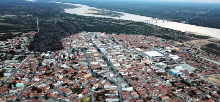 Homem é preso suspeito de estupro de vulnerável contra sobrinhos de 7 e 11 anos na Bahia