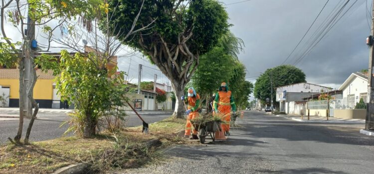 Sesp intensifica limpeza pública na cidade e zona rural de Feira de Santana