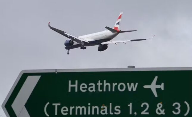Heathrow espera que aeroporto será reaberto com ‘operação completa’ neste sábado (22)