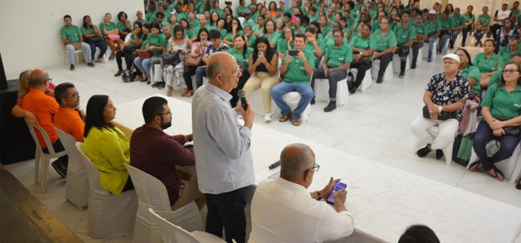 Prefeitura de Feira dialoga com agentes de endemias e reforça o acolhimento a categoria