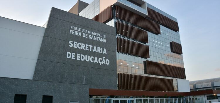 Prefeitura de Feira nomeia mais 14 professores efetivos para a Educação Municipal