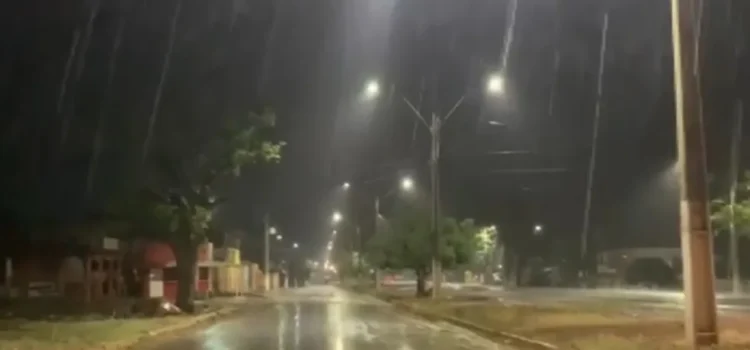 Inmet divulga alerta de chuvas intensas para 23 cidades da Bahia; veja lista